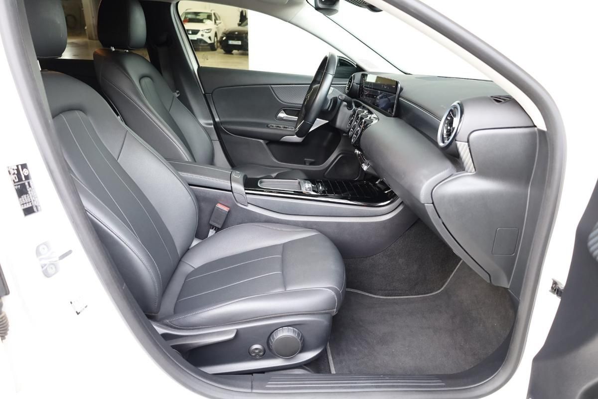 mercedes-benz-classe-a-2023-gasolina-1332cc