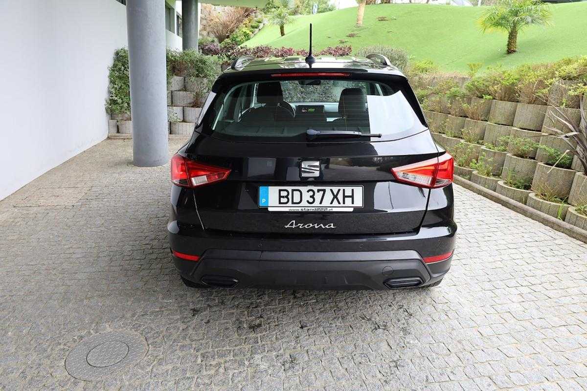 seat-arona-2023-gasolina-999cc