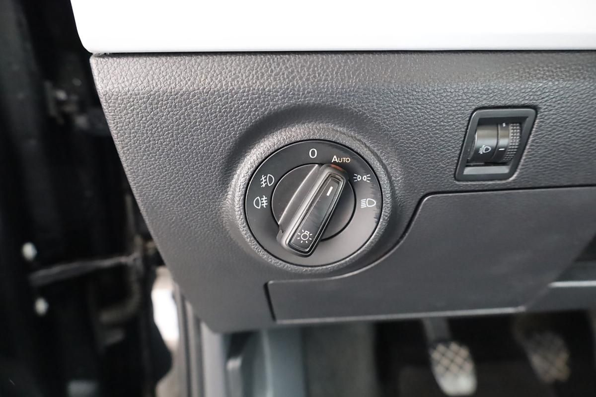 seat-arona-2023-gasolina-999cc