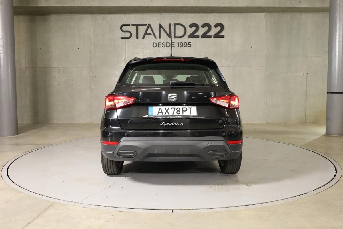 seat-arona-2023-gasolina-999cc