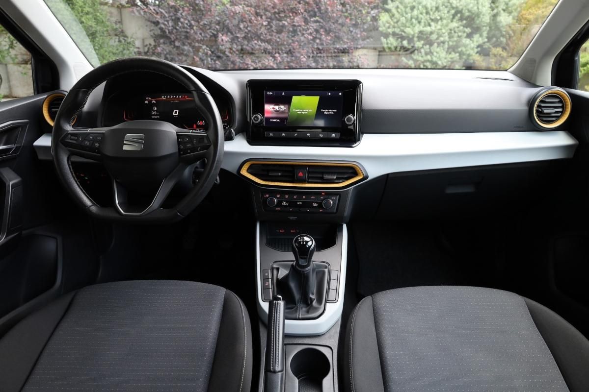 seat-arona-2023-gasolina-999cc