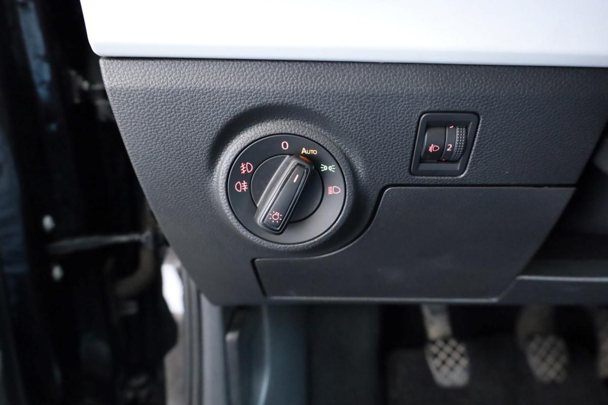 seat-arona-2023-gasolina-999cc