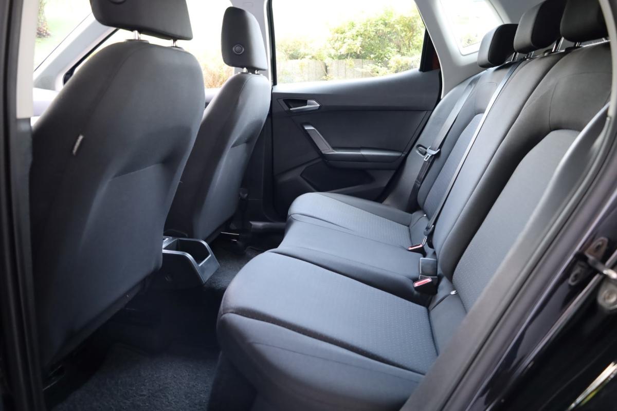 seat-arona-2023-gasolina-999cc