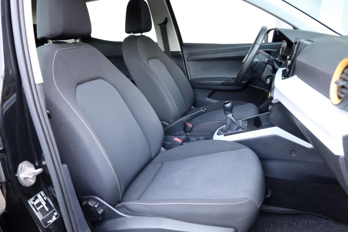 seat-arona-2023-gasolina-999cc