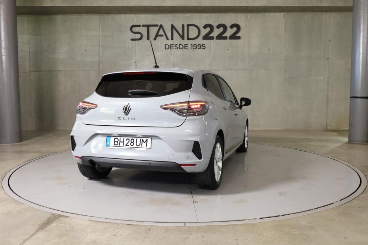 renault-clio-2024-diesel-1461cc