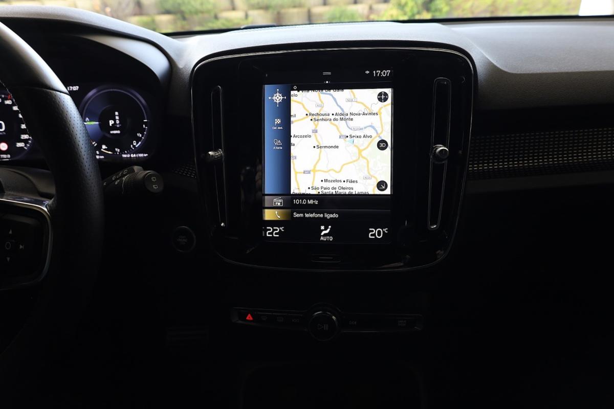 volvo-xc40-2021-hibrido-a-gasolina-1477cc