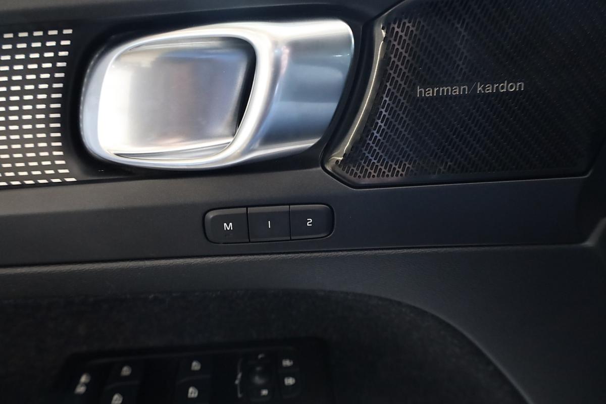 volvo-xc40-2021-hibrido-a-gasolina-1477cc