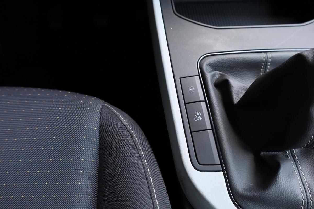 seat-arona-2024-gasolina-999cc
