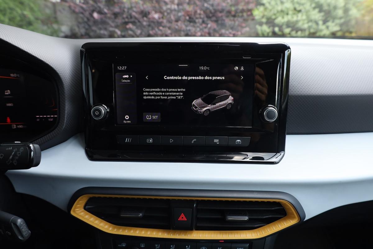 seat-arona-2024-gasolina-999cc