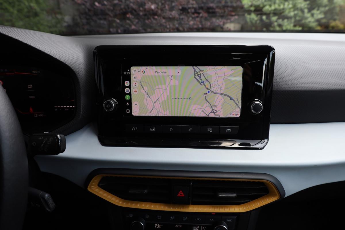 seat-arona-2024-gasolina-999cc