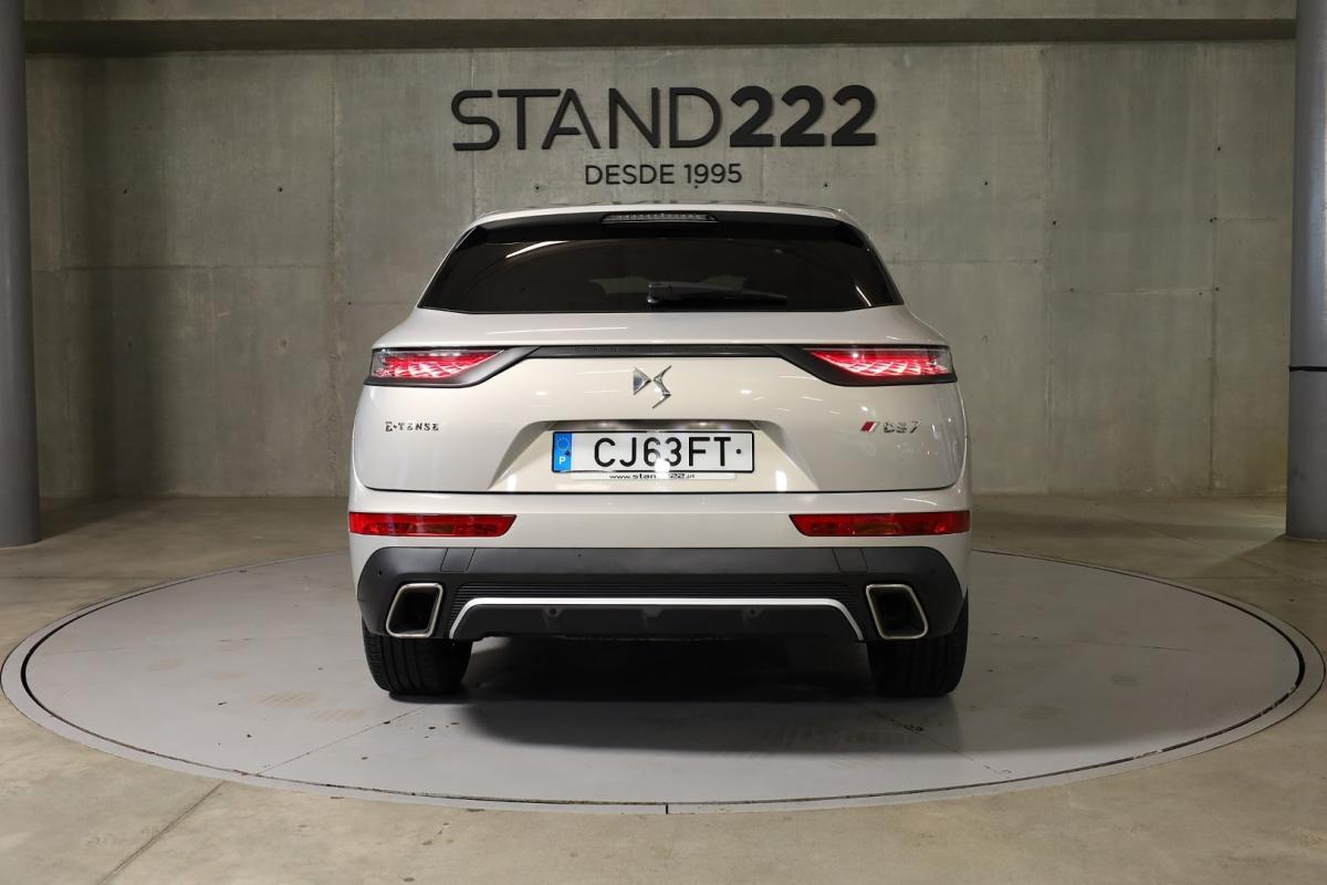 ds-ds-7-crossback-2022-hibrido-a-gasolina-1598cc