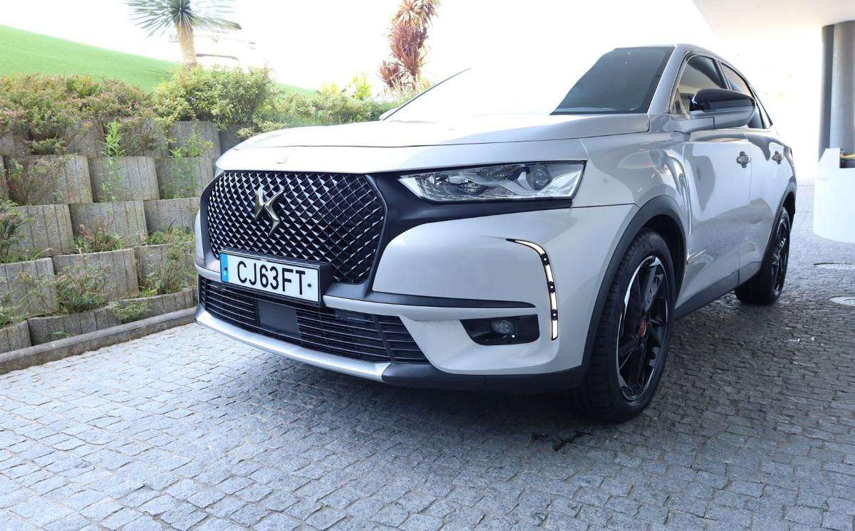 ds-ds-7-crossback-2022-hibrido-a-gasolina-1598cc