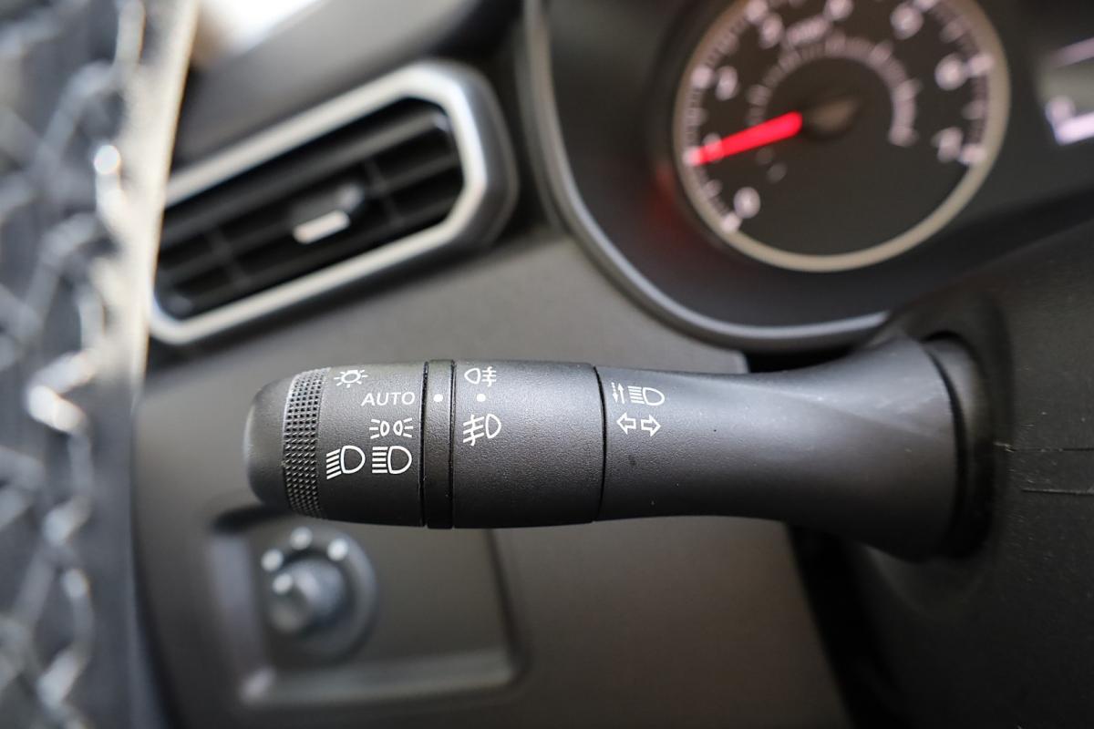 dacia-duster-2023-gasolina-999cc
