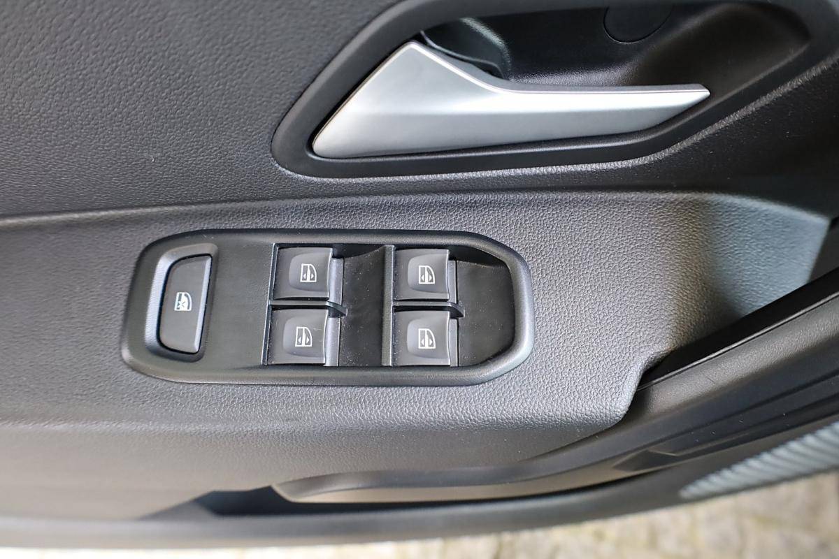 dacia-duster-2023-gasolina-999cc