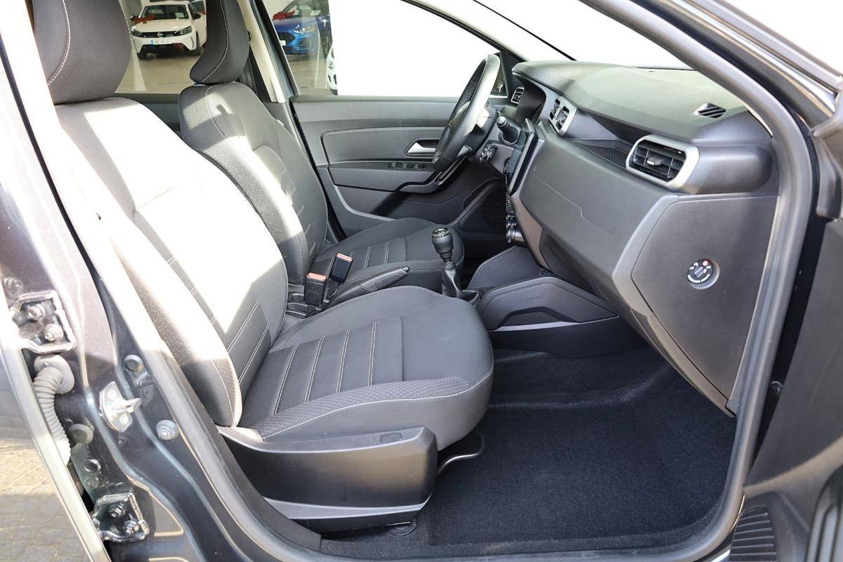 dacia-duster-2023-gasolina-999cc