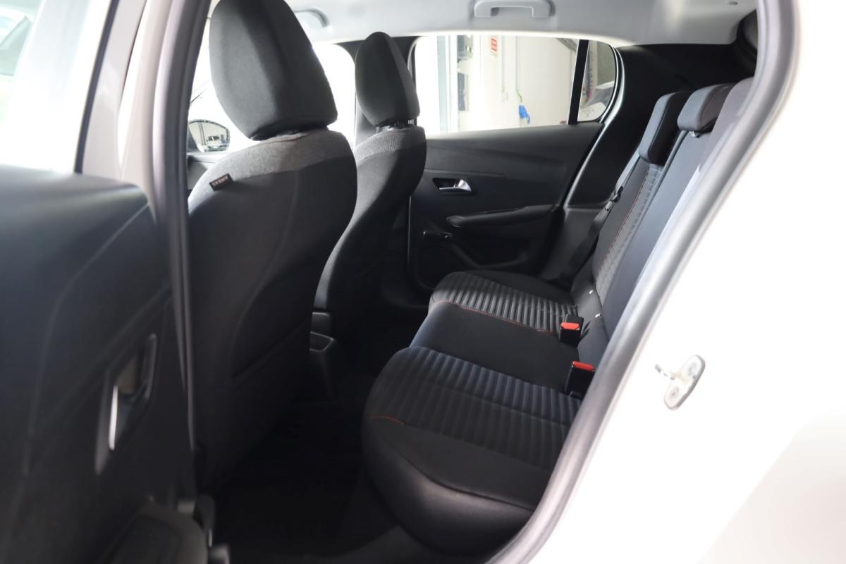 peugeot-208-2021-gasolina-1199cc