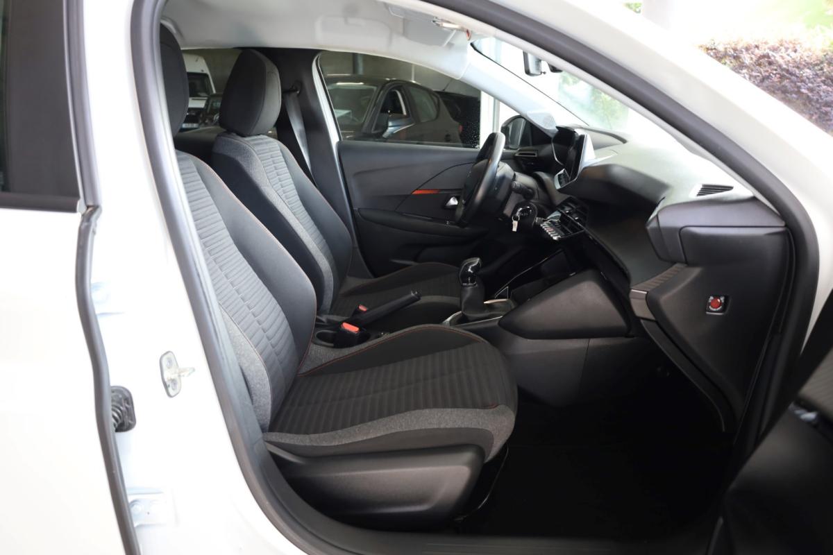 peugeot-208-2021-gasolina-1199cc