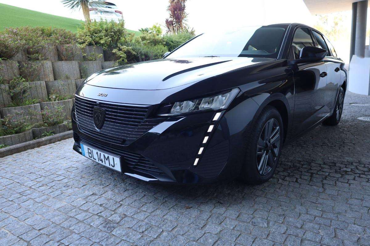 peugeot-308-sw-2024-gasolina-1199cc