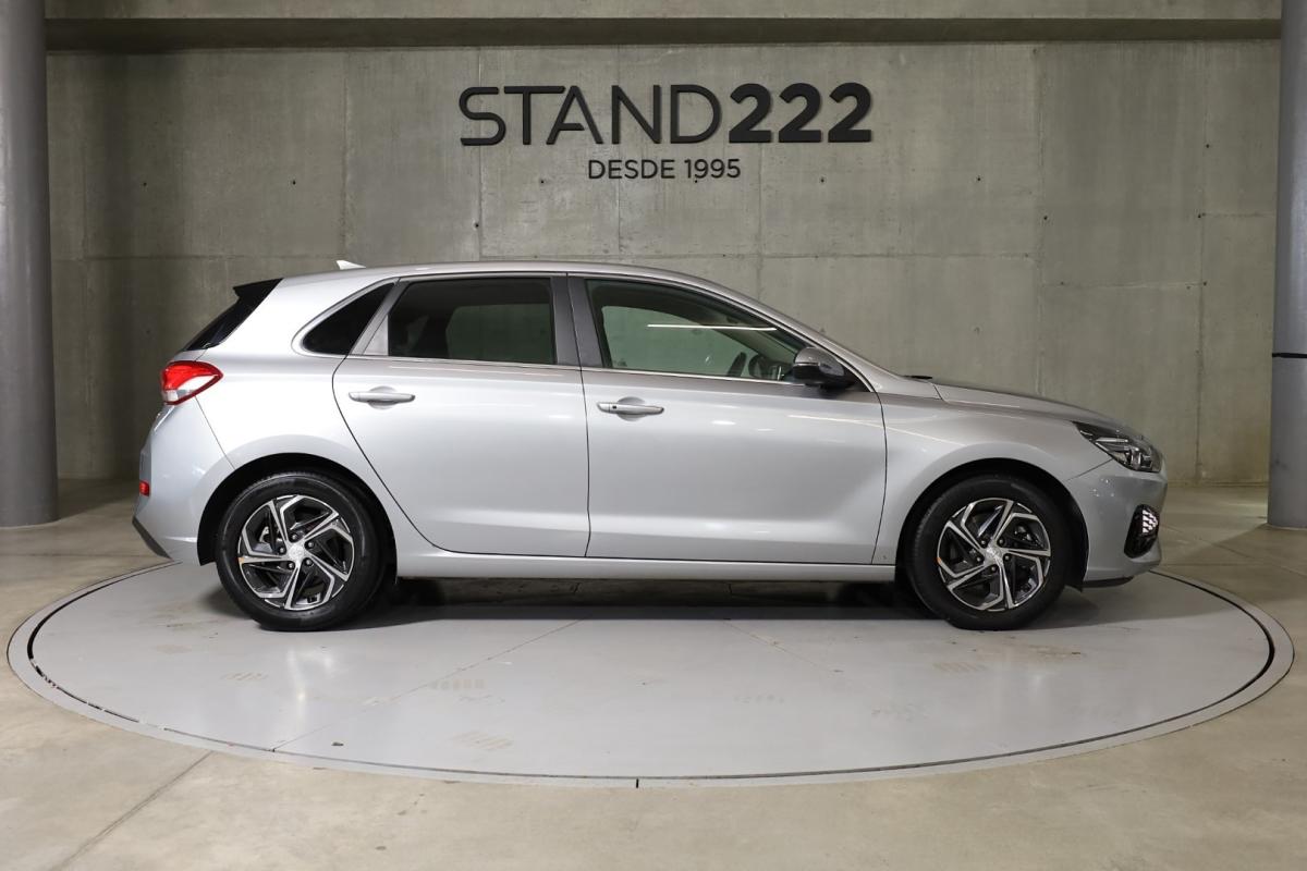 hyundai-i30-2023-gasolina-998cc
