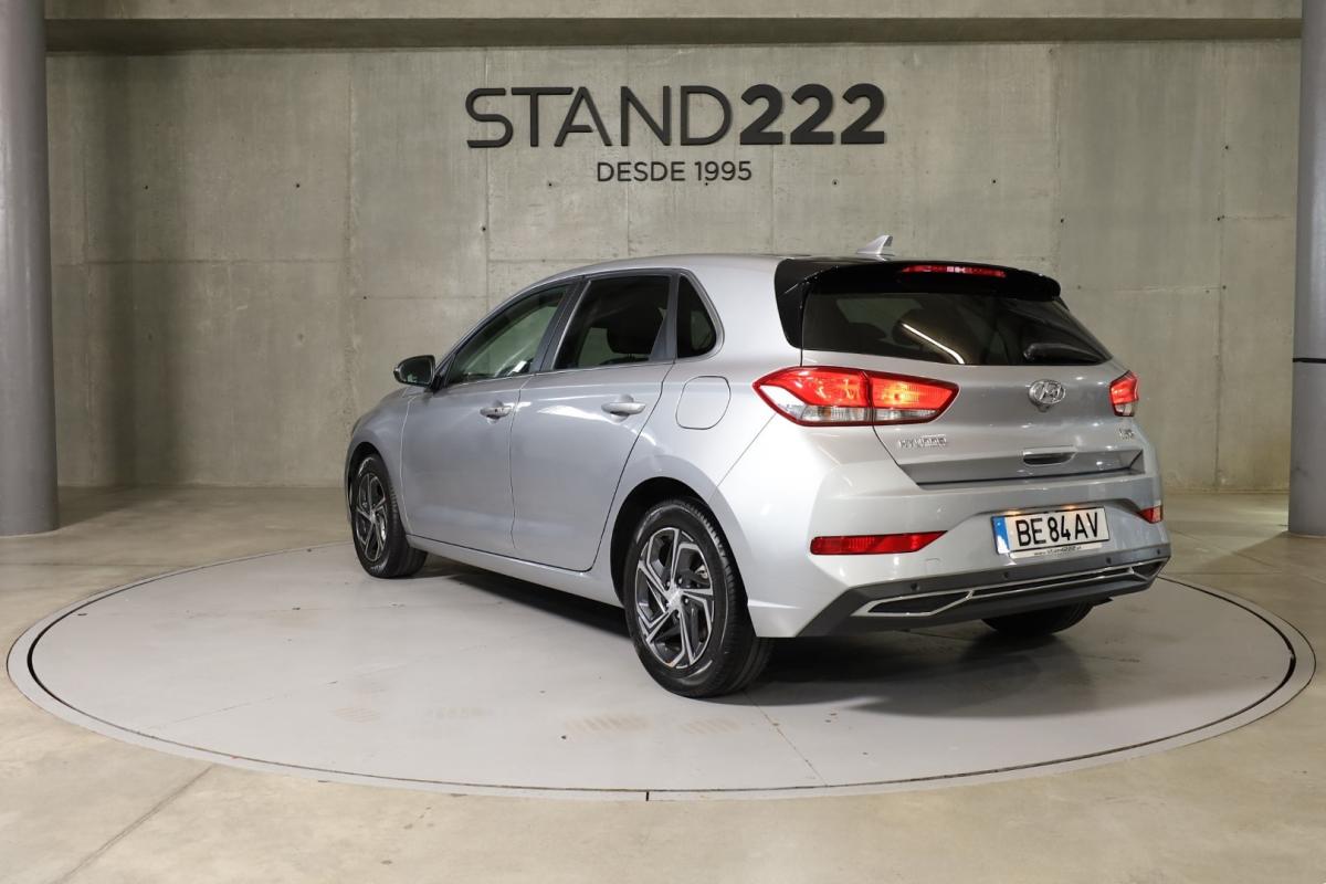 hyundai-i30-2023-gasolina-998cc