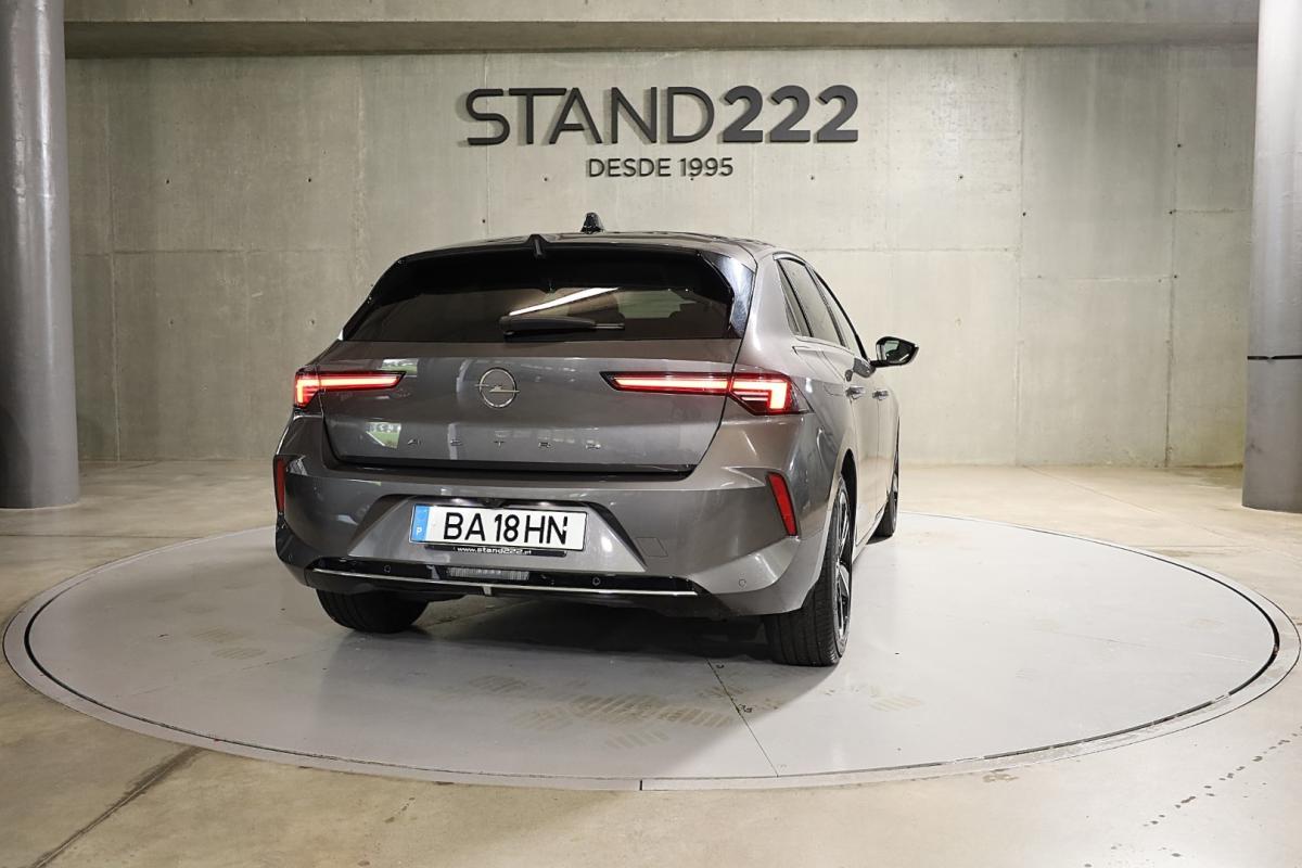 opel-astra-2023-gasolina-1199cc