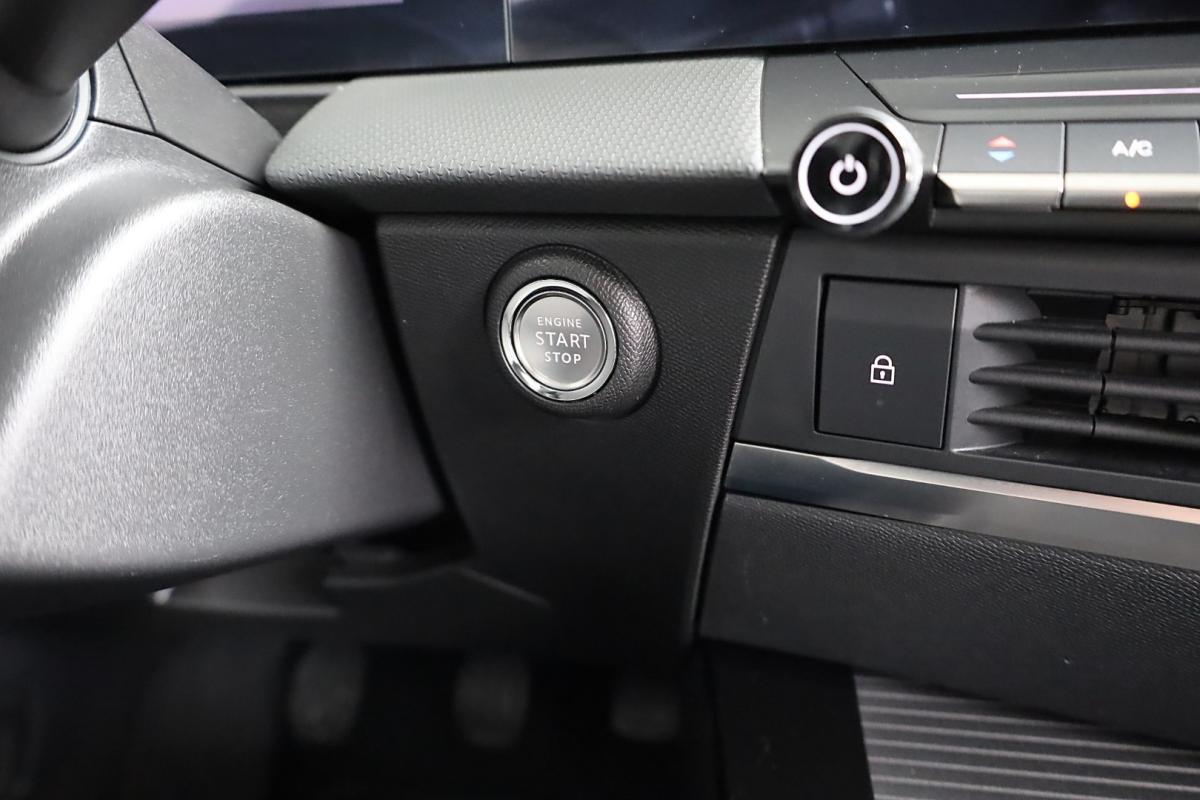 opel-astra-2023-gasolina-1199cc