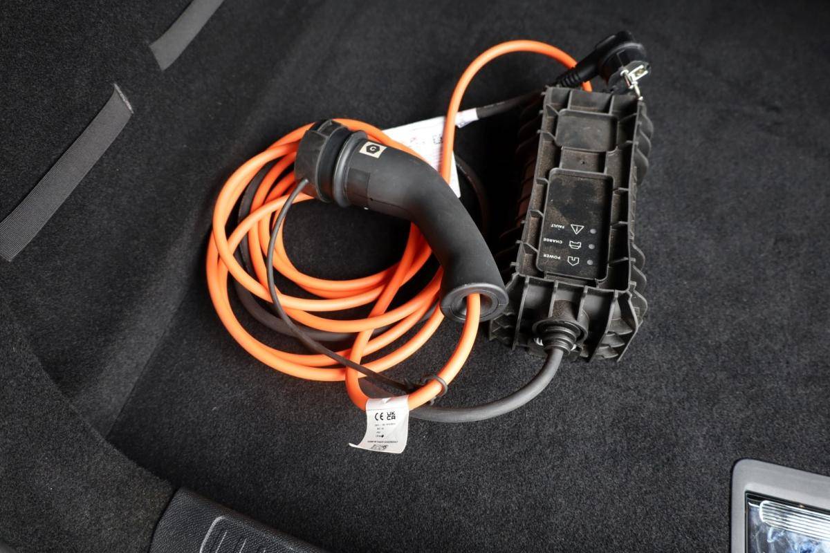 peugeot-408-2024-hibrido-a-gasolina-1598cc
