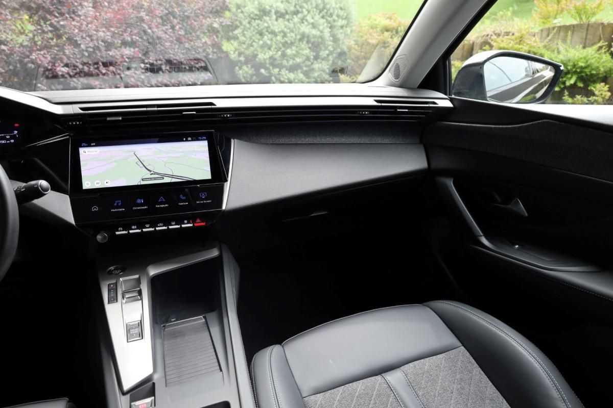 peugeot-408-2024-hibrido-a-gasolina-1598cc