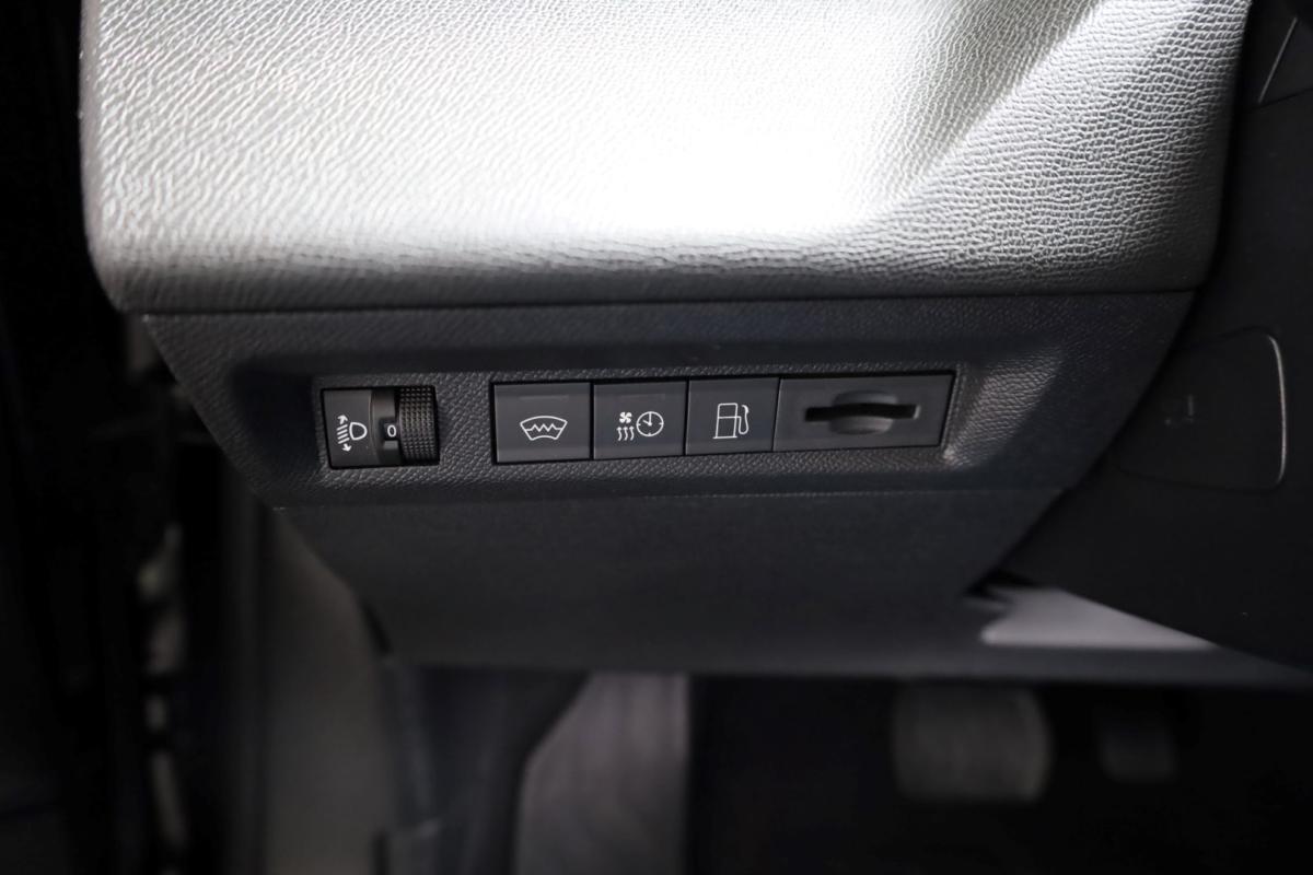 peugeot-408-2024-hibrido-a-gasolina-1598cc