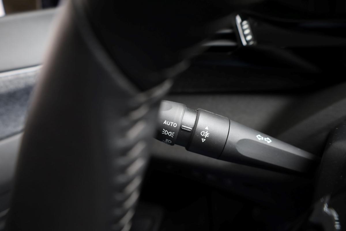 peugeot-408-2024-hibrido-a-gasolina-1598cc