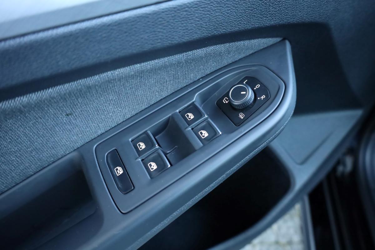 volkswagen-golf-2022-gasolina-999cc