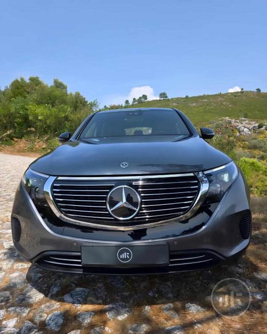 mercedes-benz-eqc-400-4matic-2022-eletrico