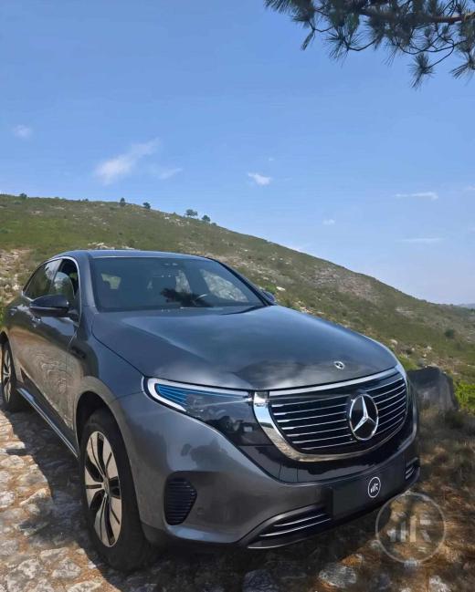 mercedes-benz-eqc-400-4matic-2022-eletrico