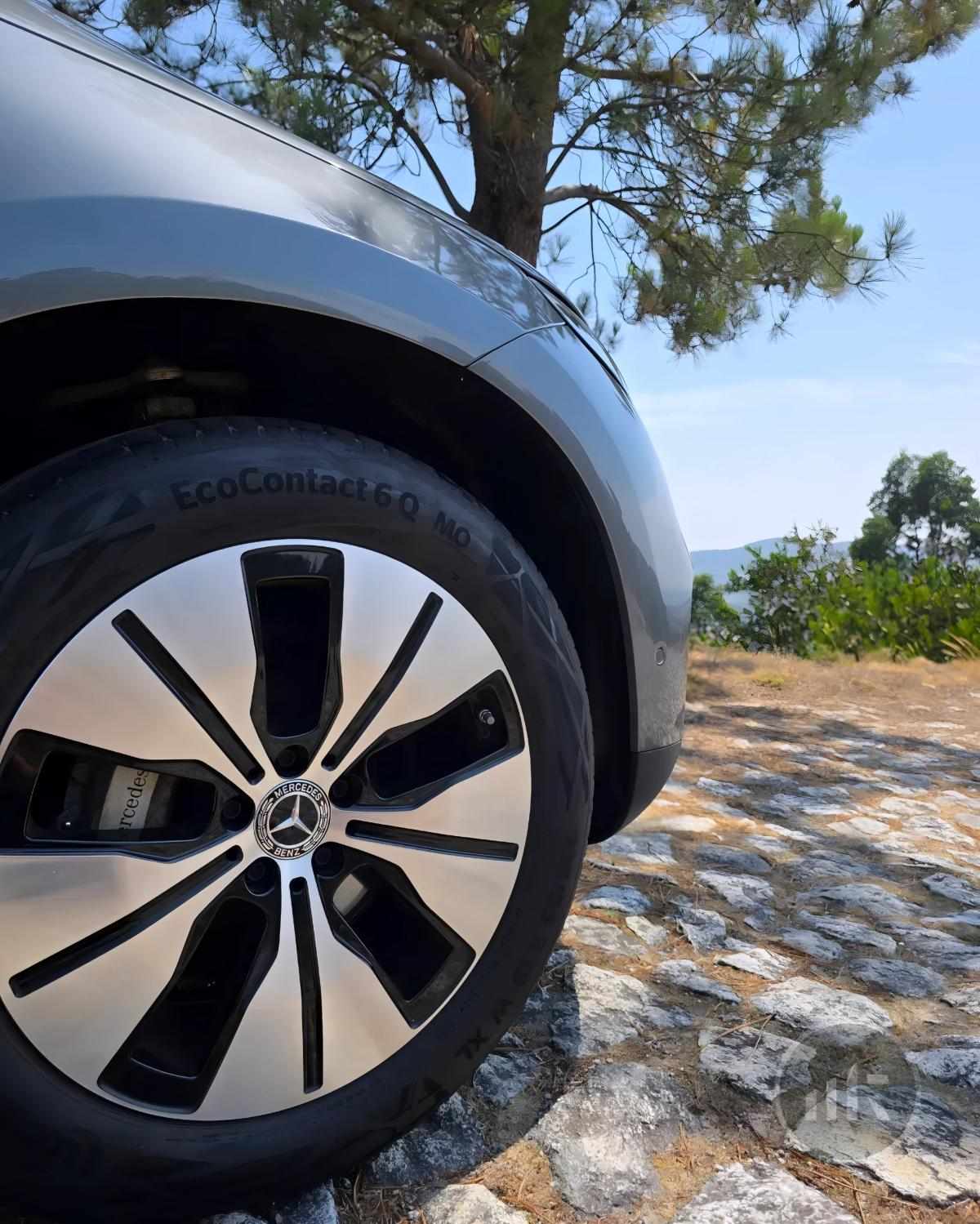 mercedes-benz-eqc-400-4matic-2022-eletrico