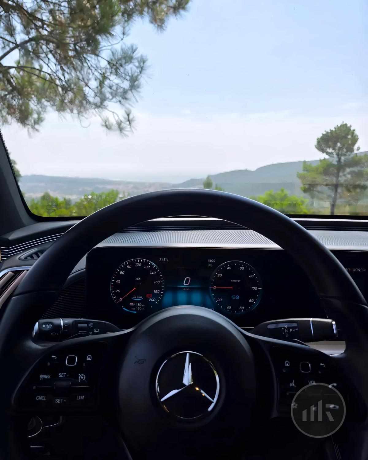 mercedes-benz-eqc-400-4matic-2022-eletrico