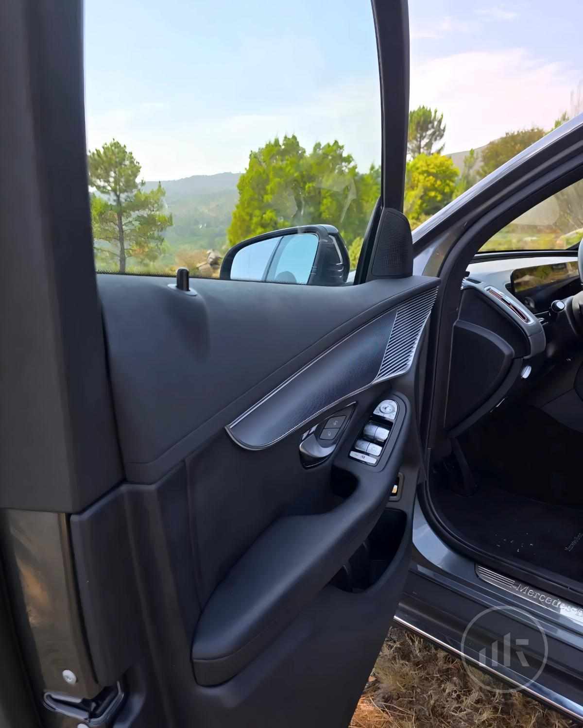 mercedes-benz-eqc-400-4matic-2022-eletrico