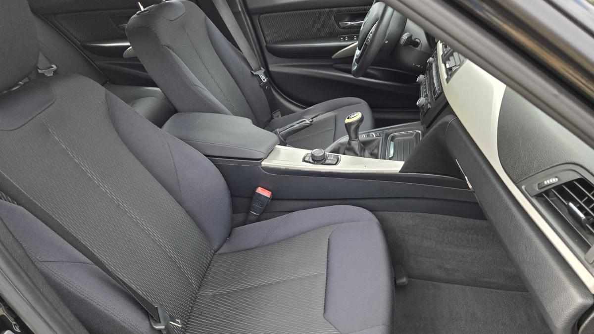 bmw-serie-3-318d-xdrive-2014-diesel-1995cc