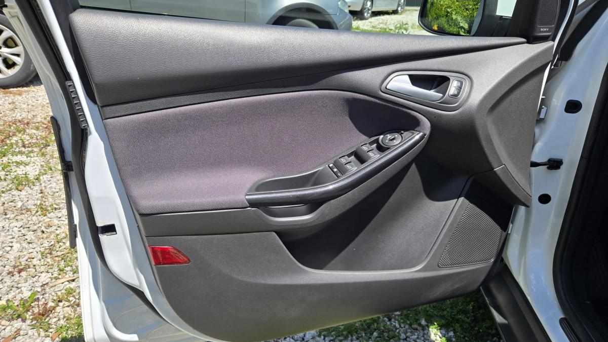 ford-focus-1-0-ecoboost-2015-gasolina-999cc