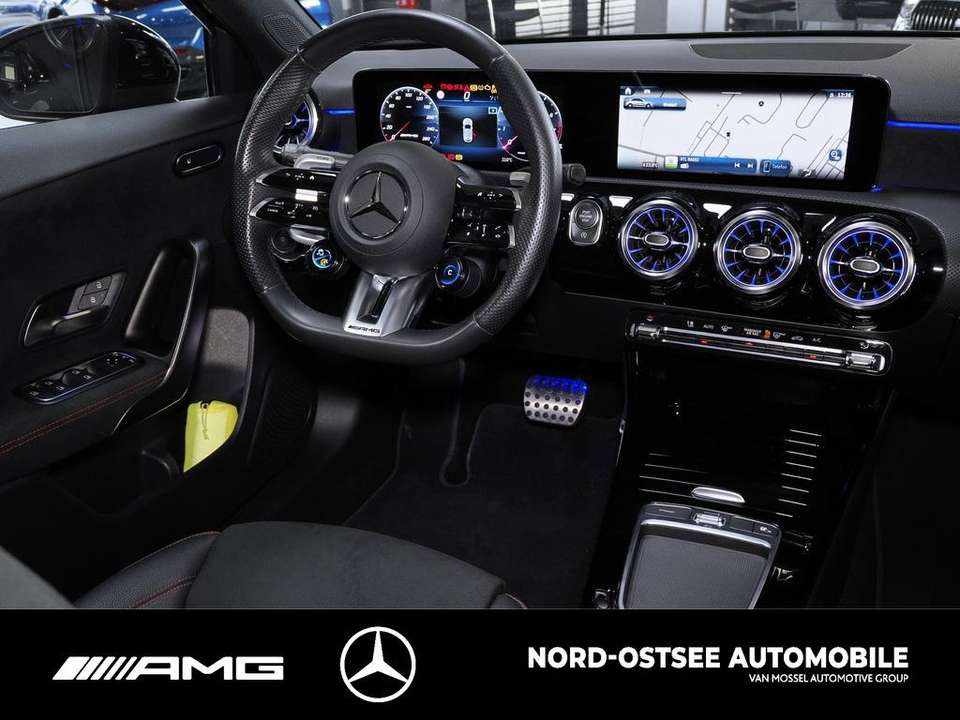 mercedes-benz-classe-a-a-35-amg-4matic-2024-gasolina-1991cc