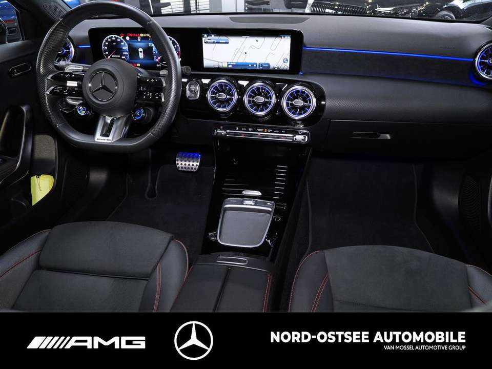 mercedes-benz-classe-a-a-35-amg-4matic-2024-gasolina-1991cc