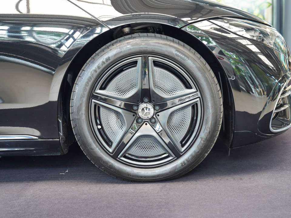 mercedes-benz-eqs-450-4matic-2024-eletrico