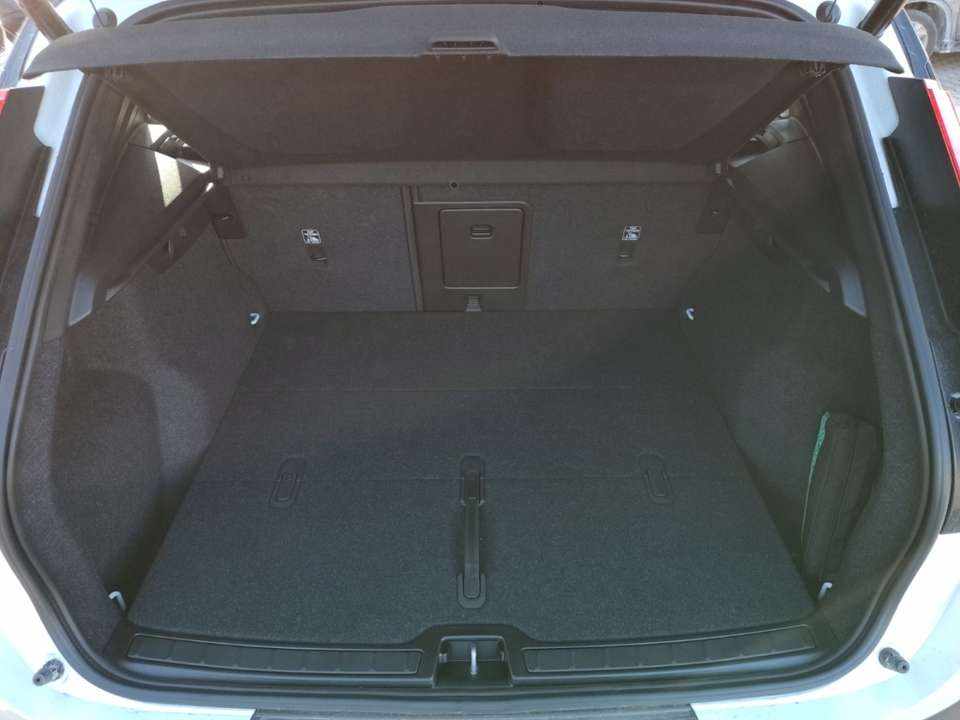 volvo-xc40-1-geracao-2024-eletrico