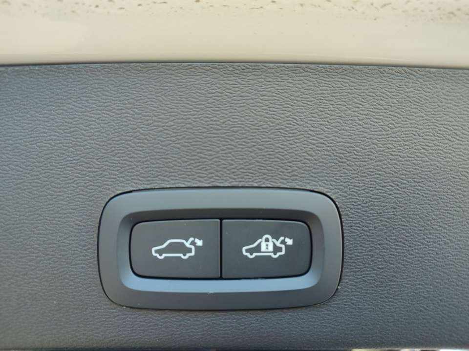 volvo-xc40-1-geracao-2024-eletrico