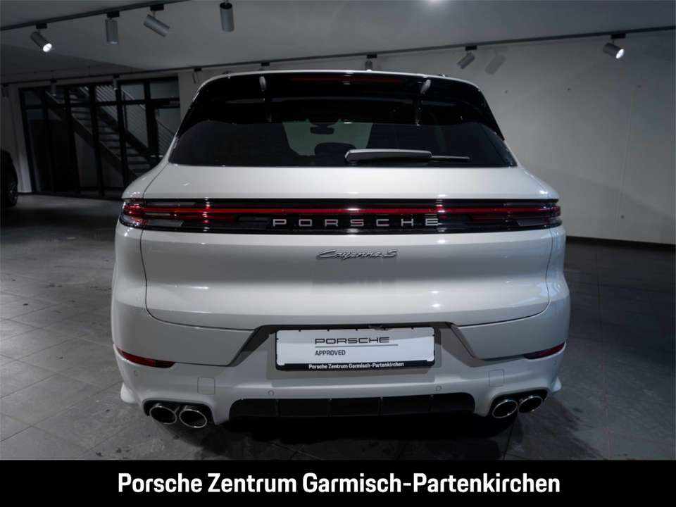 porsche-cayenne-e-hybrid-2024-gasolina-2995cc