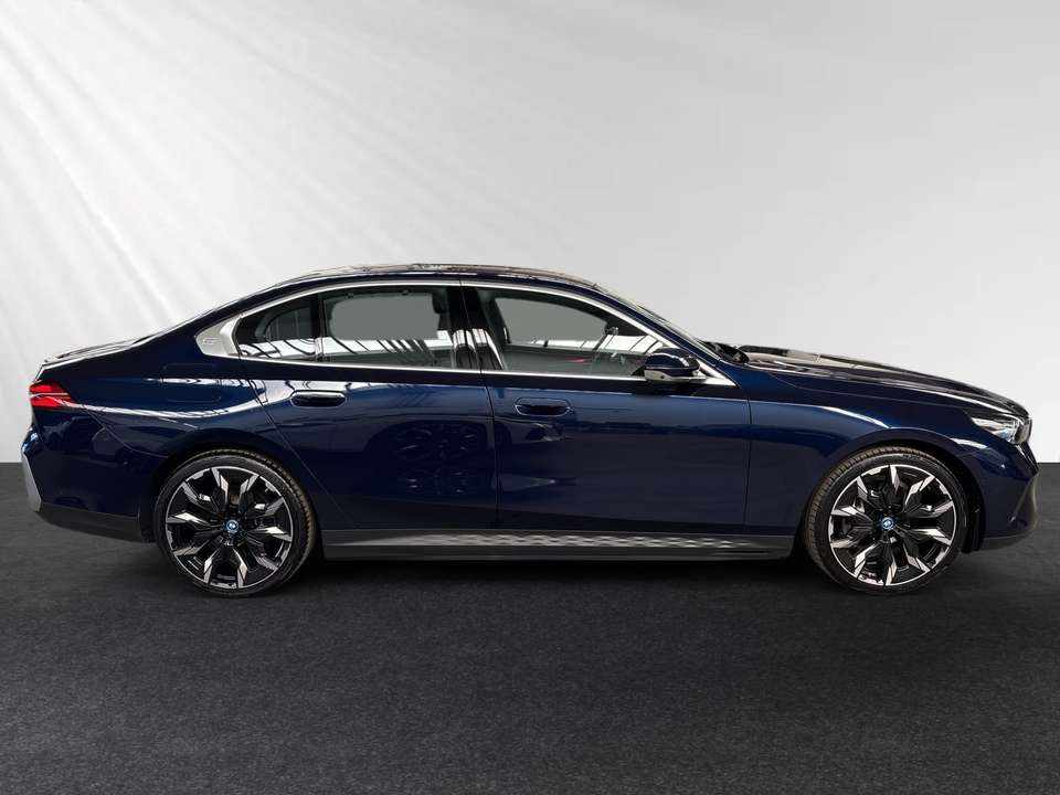 bmw-serie-i-i5-edrive40-2024-eletrico