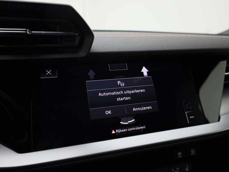 audi-a3-40-tfsi-e-2024-gasolina-1498cc