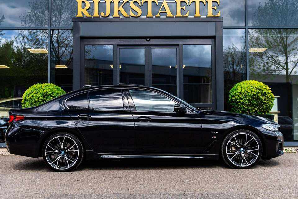 bmw-serie-5-545e-xdrive-2023-gasolina-2998cc