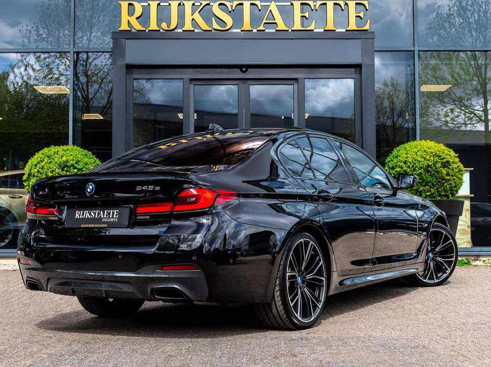 bmw-serie-5-545e-xdrive-2023-gasolina-2998cc