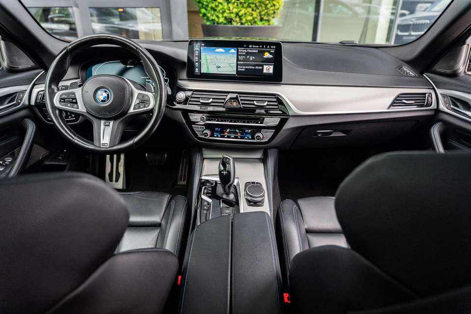bmw-serie-5-545e-xdrive-2023-gasolina-2998cc