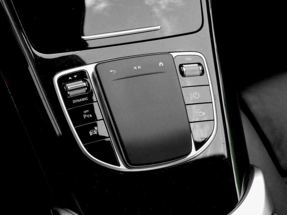 mercedes-benz-eqc-400-4matic-2023-eletrico